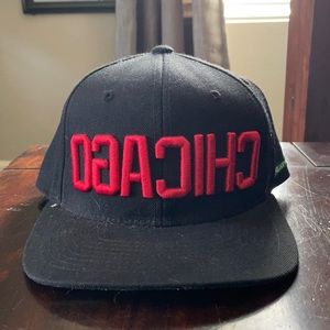 CHICAGO reversed SnapBack
